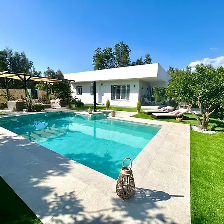 Holiday home Gatu Luna